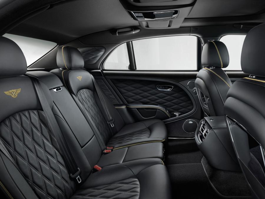 Интерьер Bentley Mulsanne Speed 2016 года  (фото 29 из 31)